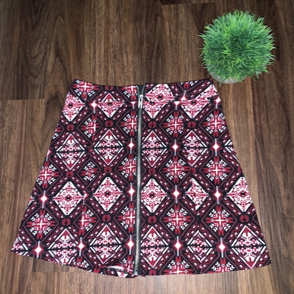 h&m Divided Patterned Mini Skirt - Picture 1 of 4